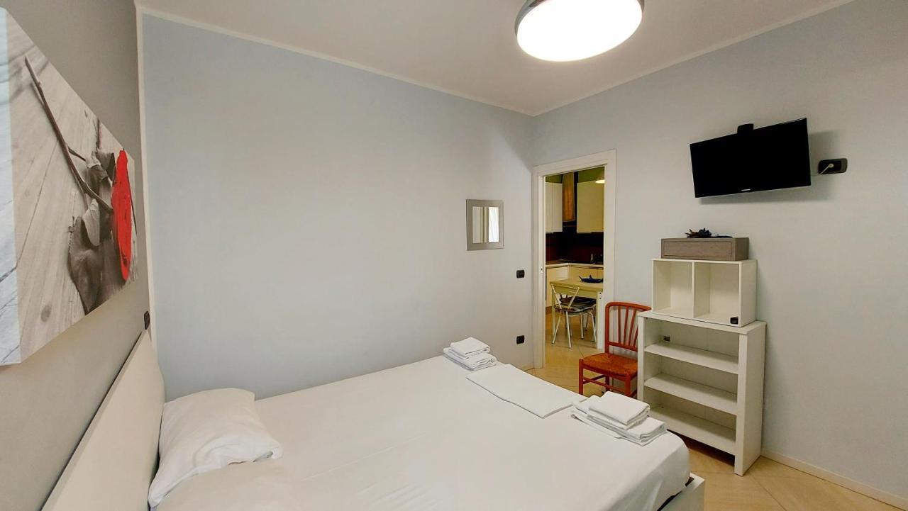 Colors Pool Apartment บาร์โดลิโน ภายนอก รูปภาพ