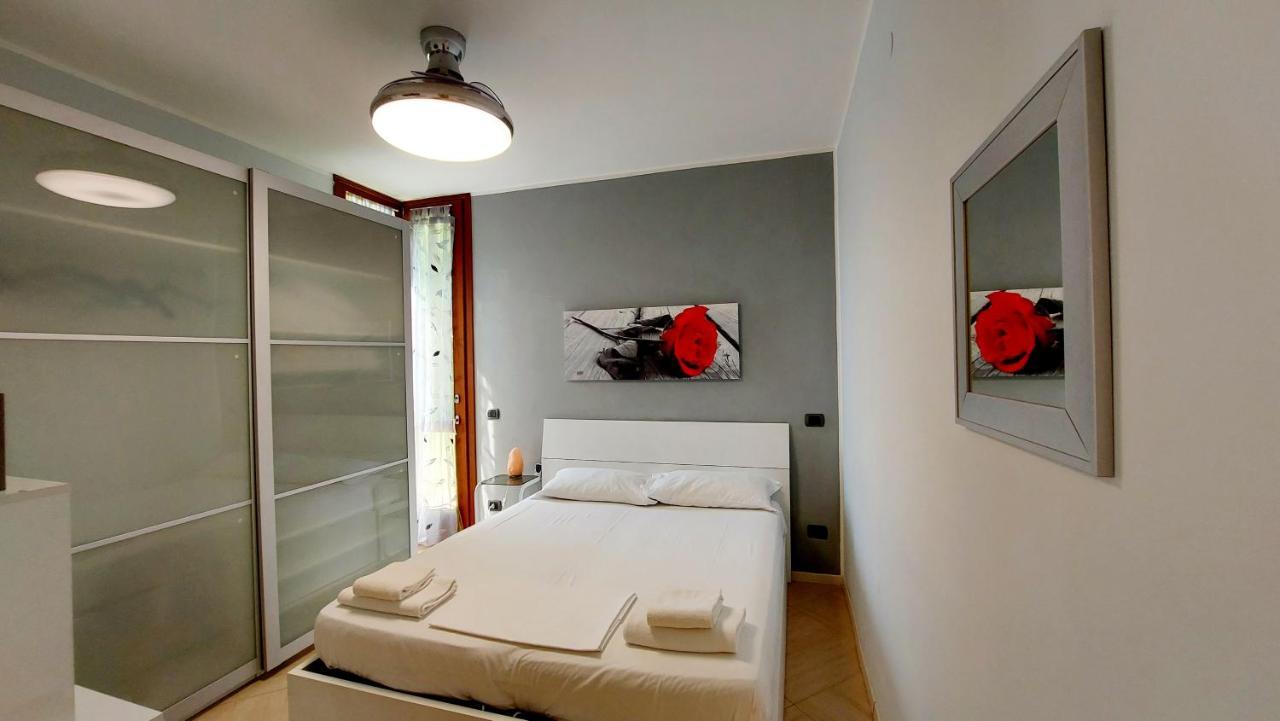 Colors Pool Apartment บาร์โดลิโน ภายนอก รูปภาพ