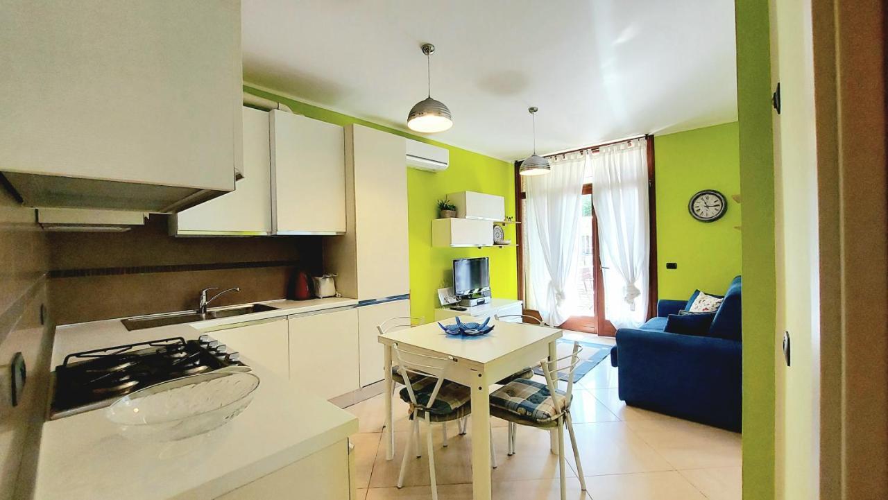 Colors Pool Apartment บาร์โดลิโน ภายนอก รูปภาพ