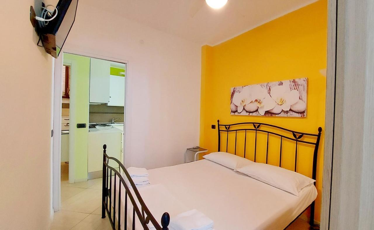 Colors Pool Apartment บาร์โดลิโน ภายนอก รูปภาพ