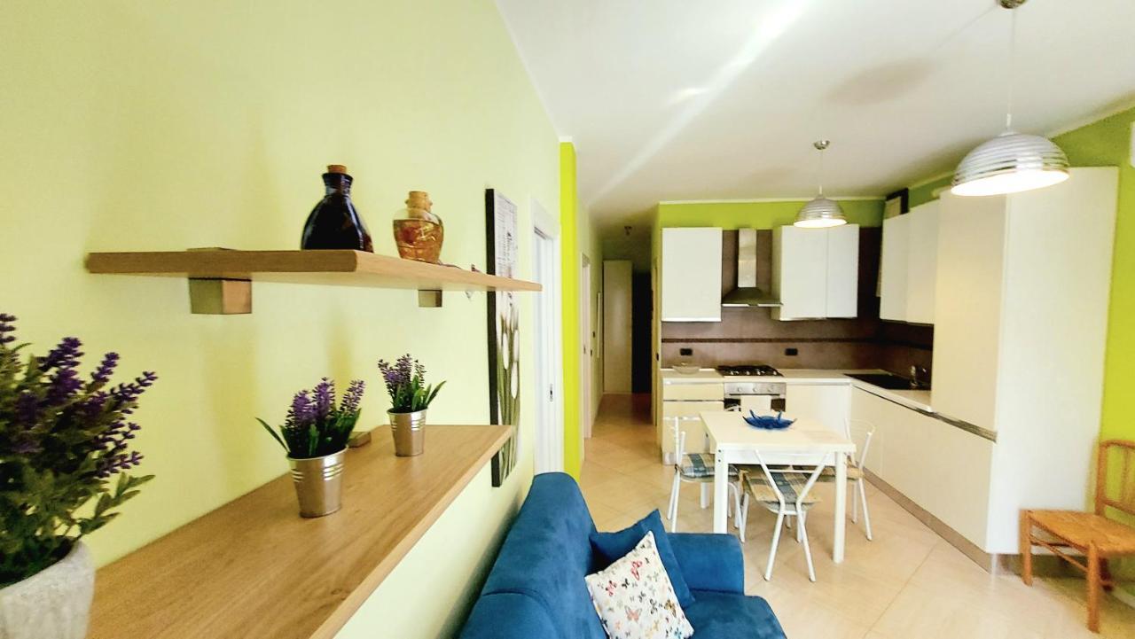 Colors Pool Apartment บาร์โดลิโน ภายนอก รูปภาพ