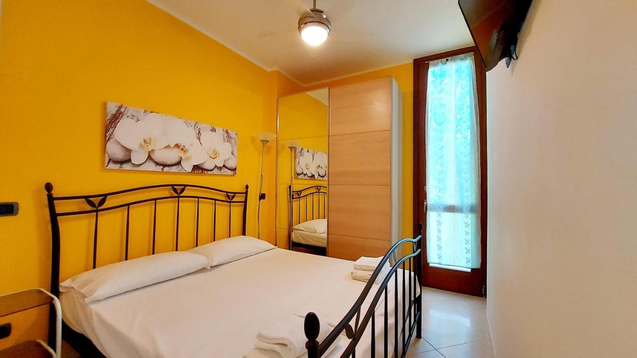 Colors Pool Apartment บาร์โดลิโน ภายนอก รูปภาพ
